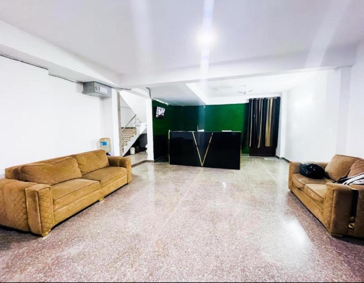 Hotel Aiims New Delhi Eksteriør bilde
